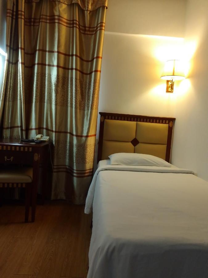Super Oyo 90464 Borneo Suites Hotel Kota Kinabalu Exteriér fotografie