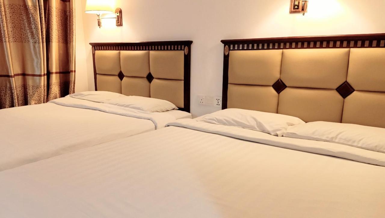 Super Oyo 90464 Borneo Suites Hotel Kota Kinabalu Exteriér fotografie